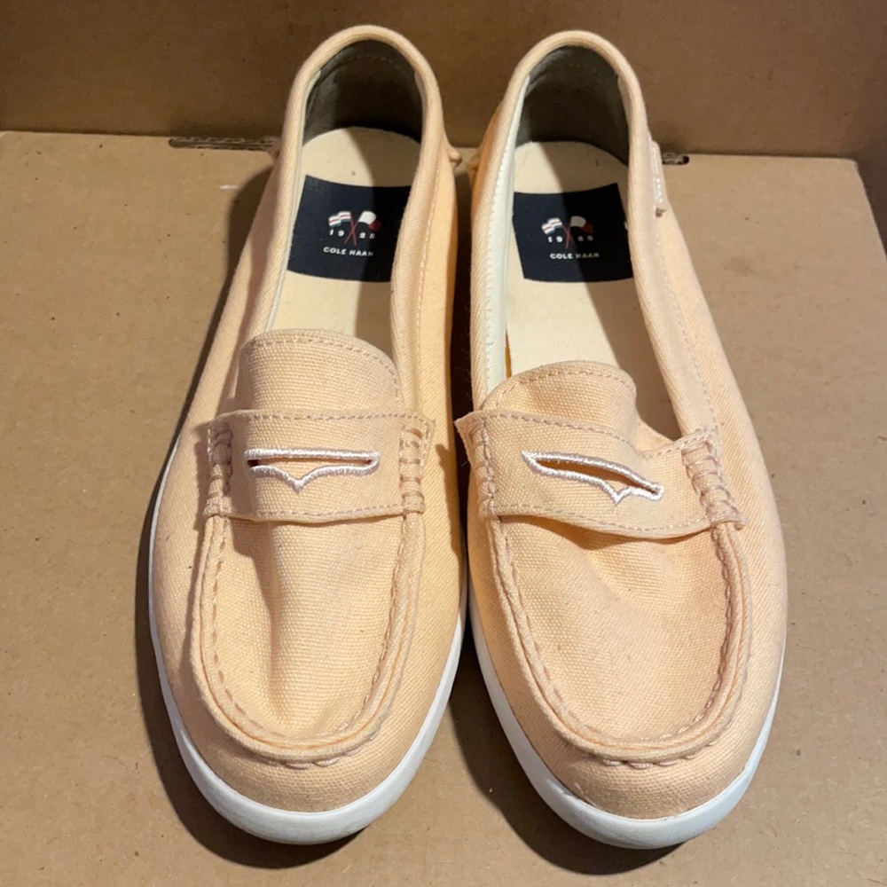 EUC Cole Haan Pinch Weekender Loafer